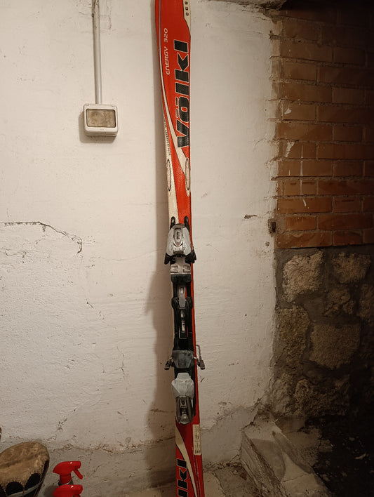 volk sci 170cm usati