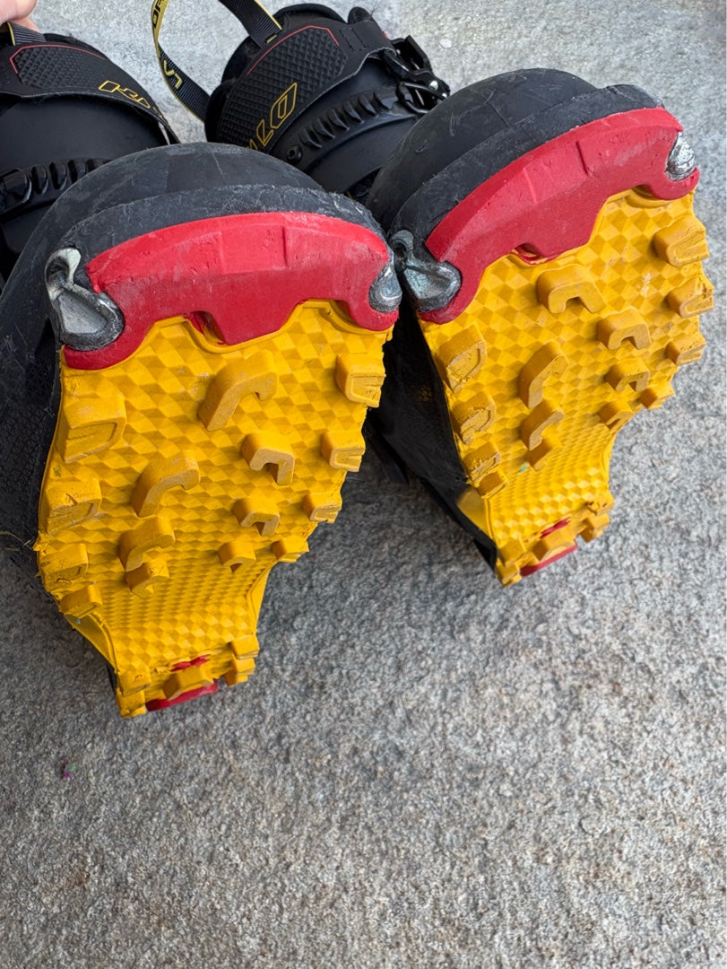 Scarponi sci alpinismo La Sportiva Kilo tg. 26.5 Usato
