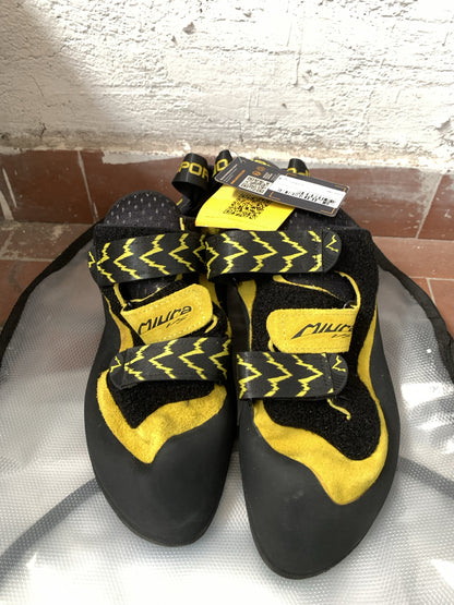 Scarpette arrampicata La Sportiva tg. 45 nuove