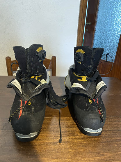 Scarponi alpinismo La Sportiva G2 Evo tg. 42.5 usati