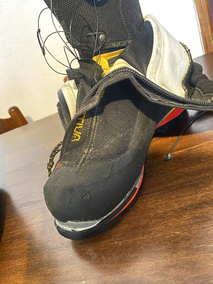 Scarponi alpinismo La Sportiva G2 Evo tg. 42.5 usati
