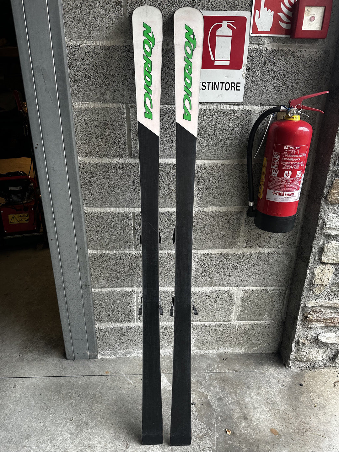 Sci Nordica da gara GS WC 170 cm r17 usati
