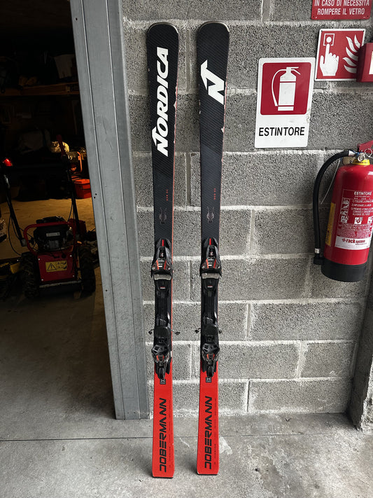 Sci Nordica Dobermann GRS 175 cm r18.5 usati
