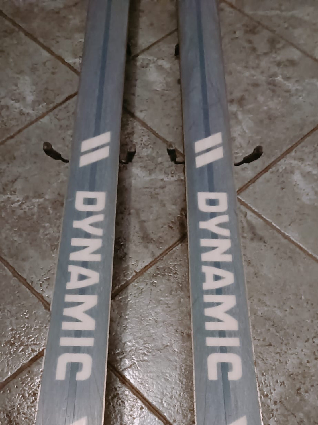 Sci Dynamic 170 cm e racchetta Dynamic 107 cm usato