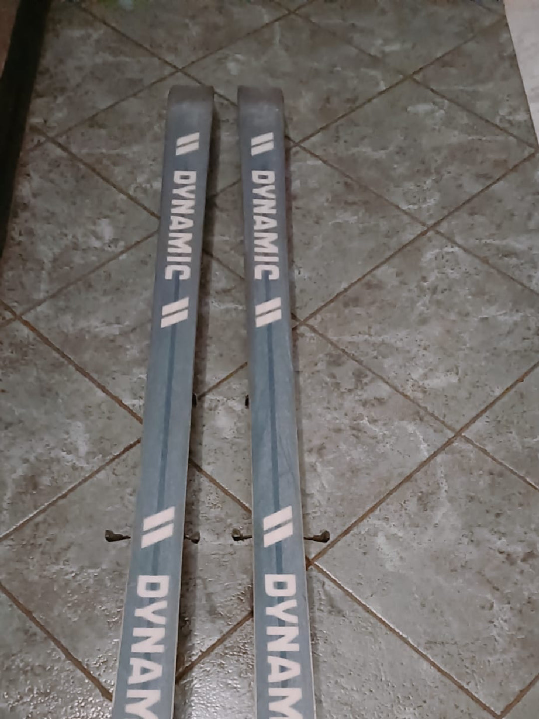 Sci Dynamic 170 cm e racchetta Dynamic 107 cm usato