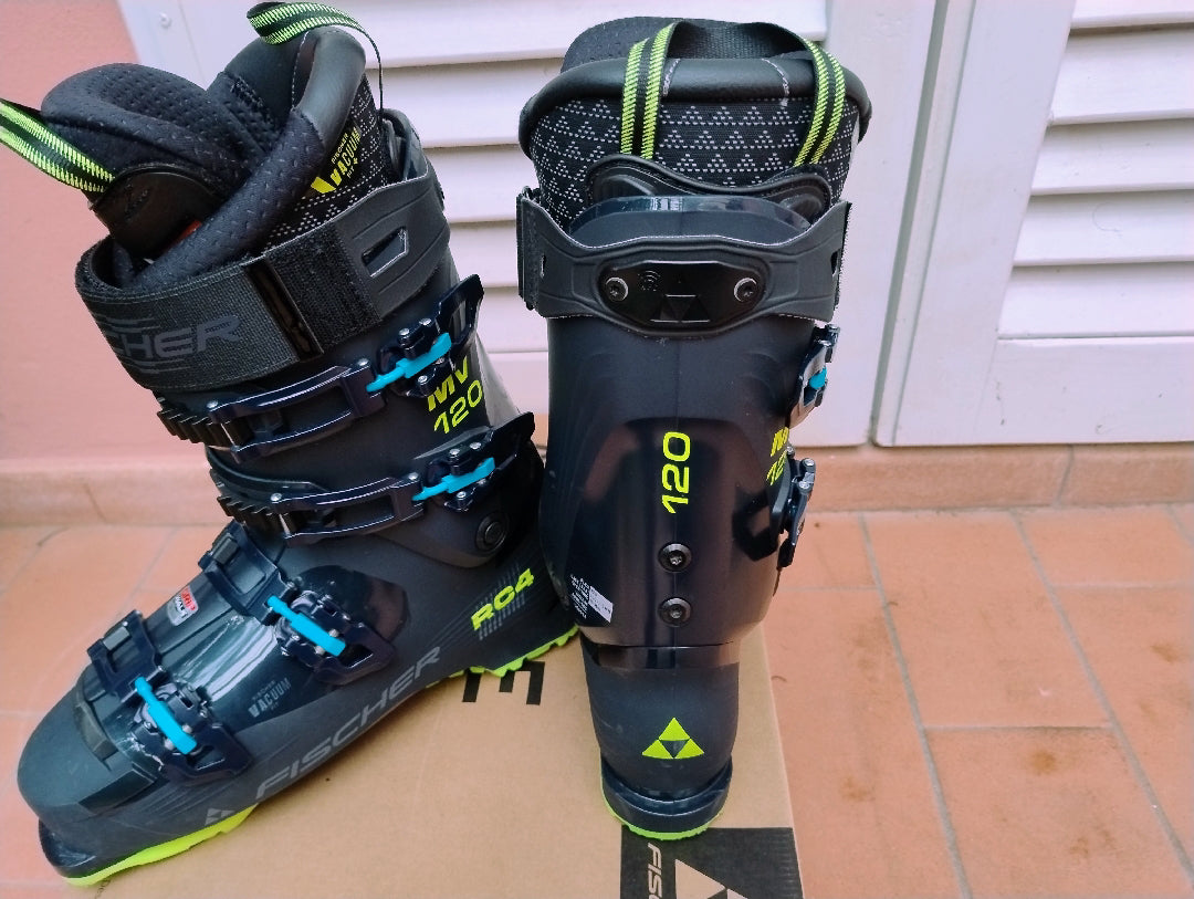 Scarponi da sci Fischer RC4 MV 120 tg. 28.5 usat
