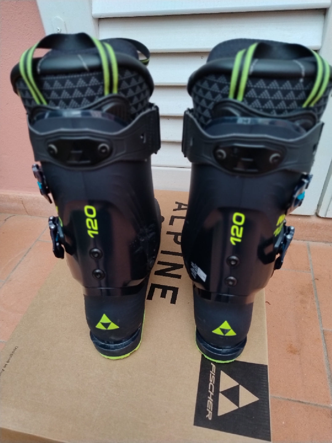 Scarponi da sci Fischer RC4 MV 120 tg. 28.5 usat