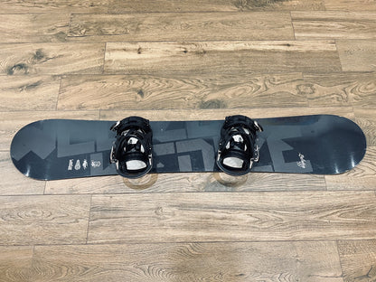 Snowboard Wedze Bullwhip 55 con attacchi – All Mountain