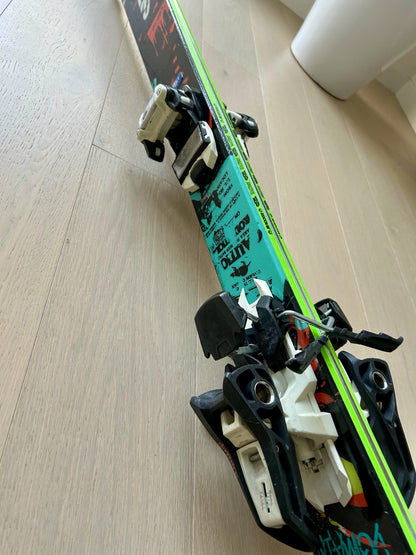 Sci freeride freestyle K2 Domain 169cm