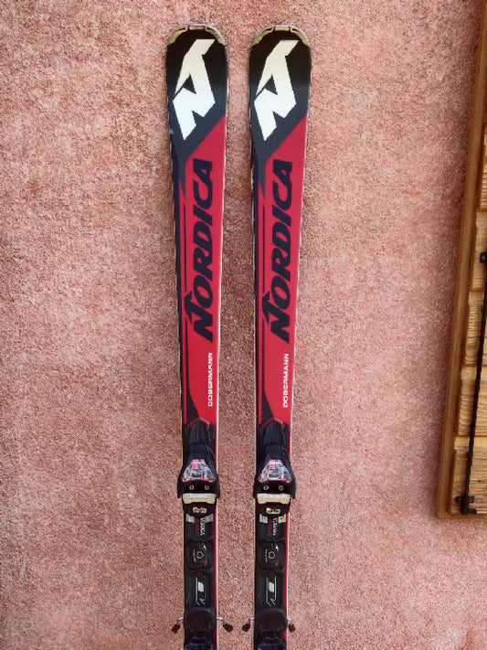 Nordica Dobermann  180cm Usati
