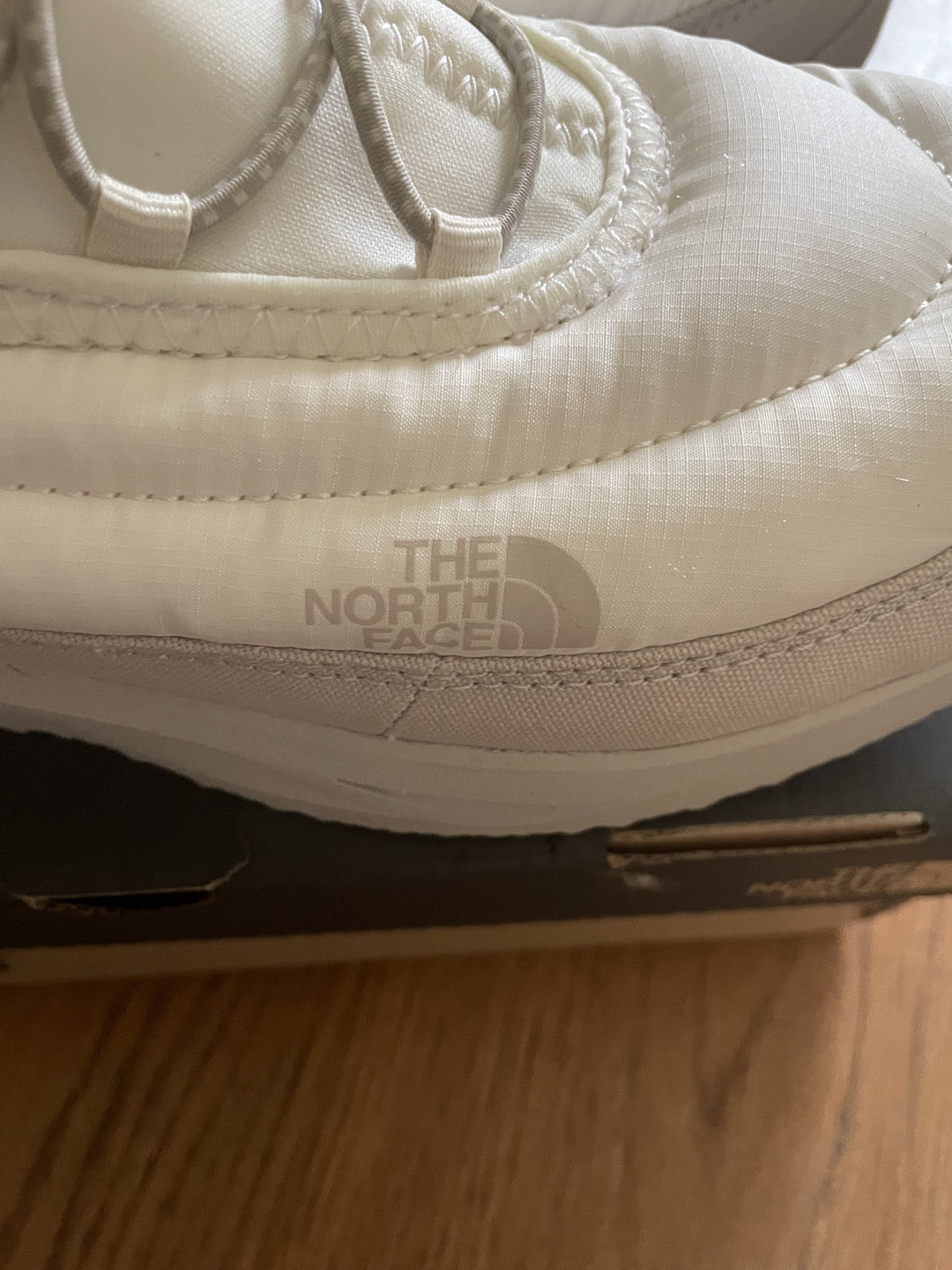The North Face NSE low donna tg 39