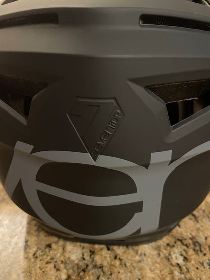 Casco MTB Seven Idp tg. M nuovo