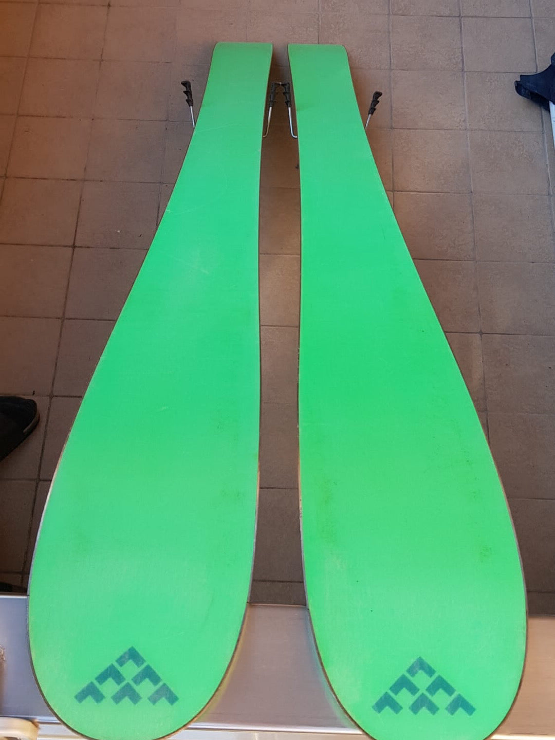 Sci scialpinismo Black Crowss Navis Freebird 179.4 cm usato