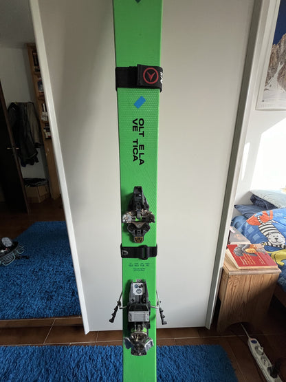 Sci scialpinismo Black Crowss Navis Freebird 179.4 cm usato