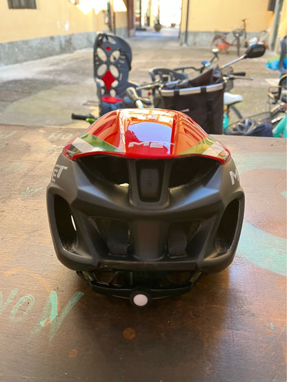 Casco ciclismo MET Manta UAE tg. S-M-L nuovo