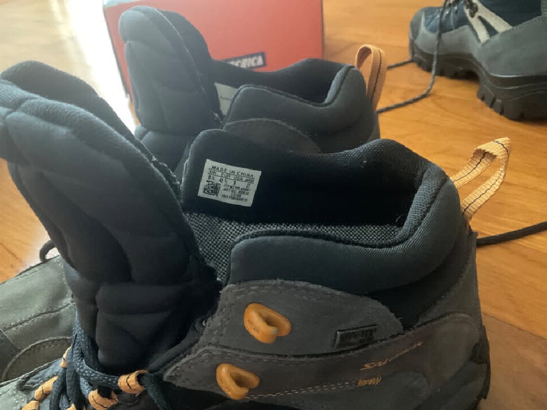 2x scarponcini trekking Salomon e Tecnica tg. 42
