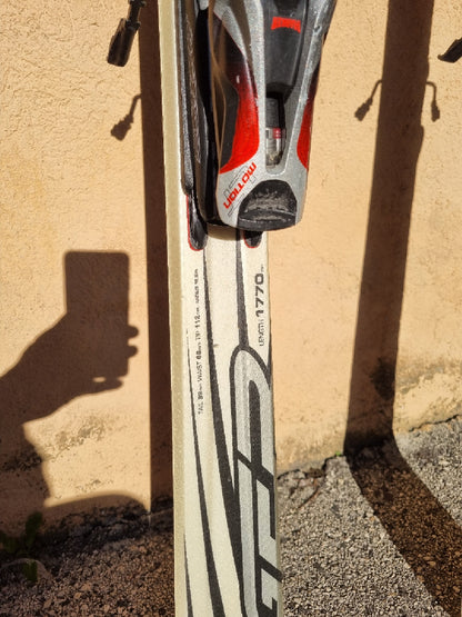Sci Volkl Tiger 177cm r18.9 con attacchi Marker Motion LT usati