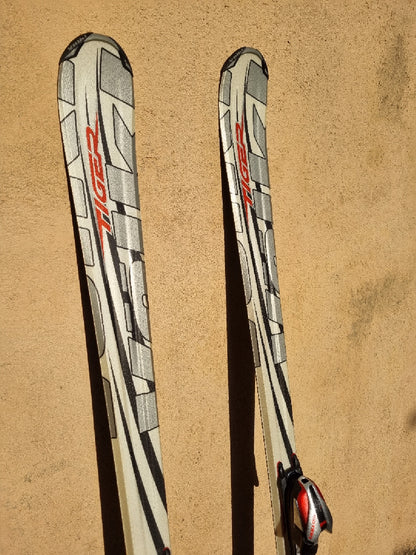 Sci Volkl Tiger 177cm r18.9 con attacchi Marker Motion LT usati