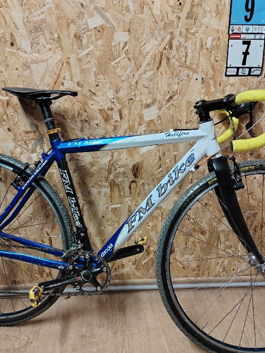 bici da ciclocross fm bike telaio dedacciai carbonio tg. M usata