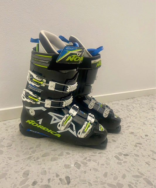 scarponi sci Nordica Dobermann 130 usati