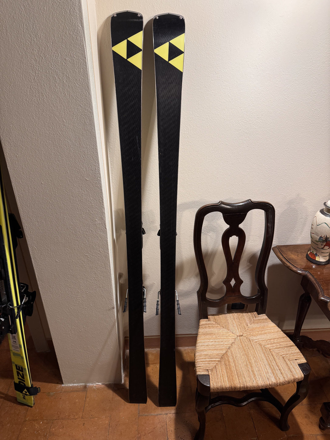 Fischer RC4 RC 175cm r 18 2025 usati