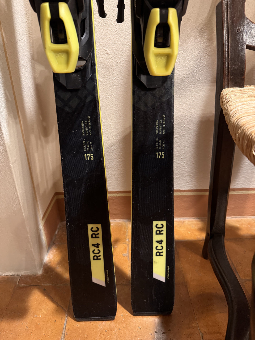 Fischer RC4 RC 175cm r 18 2025 usati