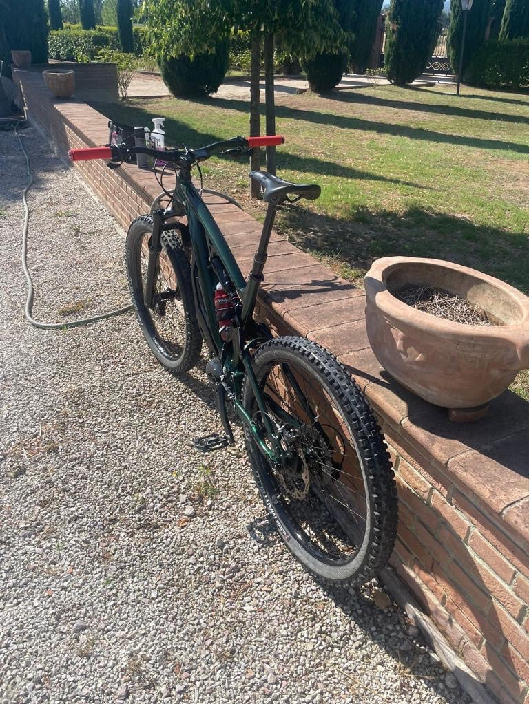 MTB elettrica bianmortizzata THOK tg. L