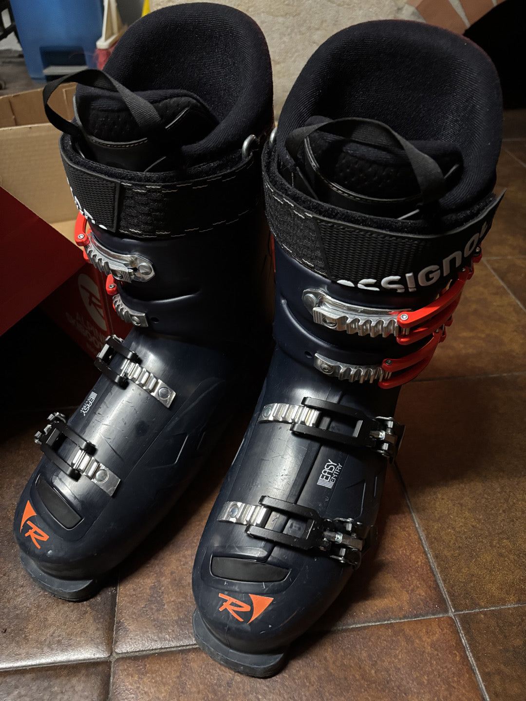 Scarponi sci Rossignol Speed Rental tg 28 usato