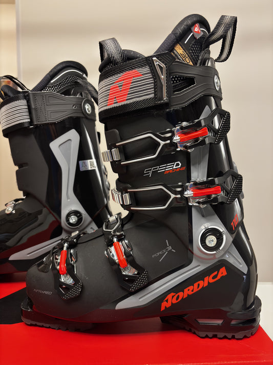 Scarponi sci NORDICA SPEEDMACHINE 3 110 (GW) 260 usati poco