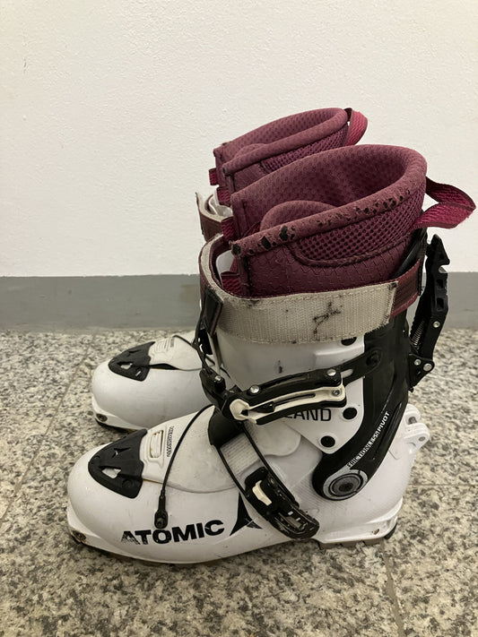 Scarponi scialpinismo donna Atomic tg. 25-25.5 usati