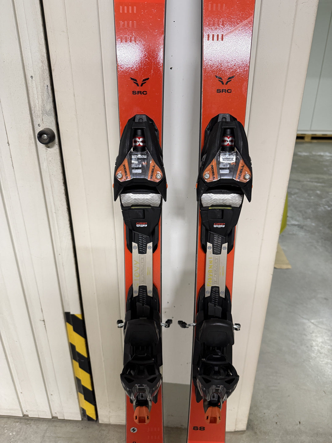 Sci Blizzard SRC 170cm r13.5 usati