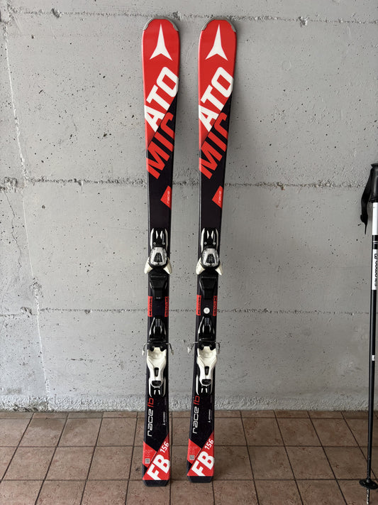 Sci pista Atomic 158cm - 2019 Usati