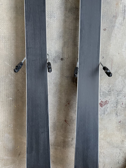 Sci freeride Movement Spark 173 cm usati