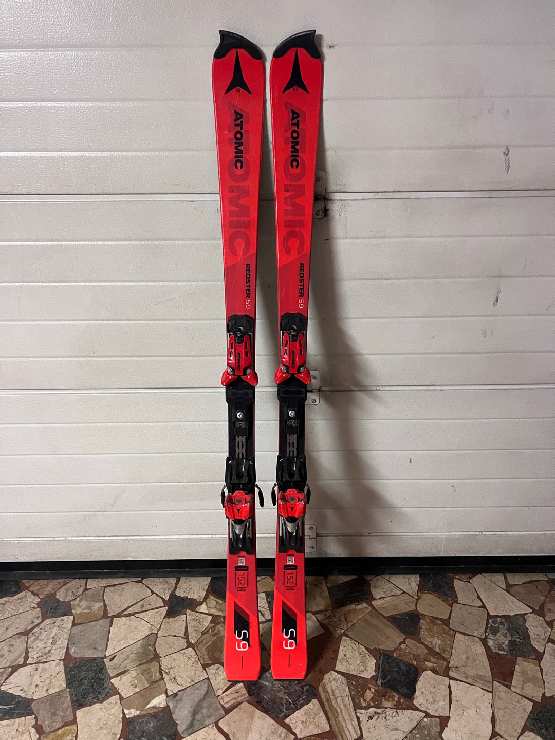 Sci Atomic 152cm r11.5 usati