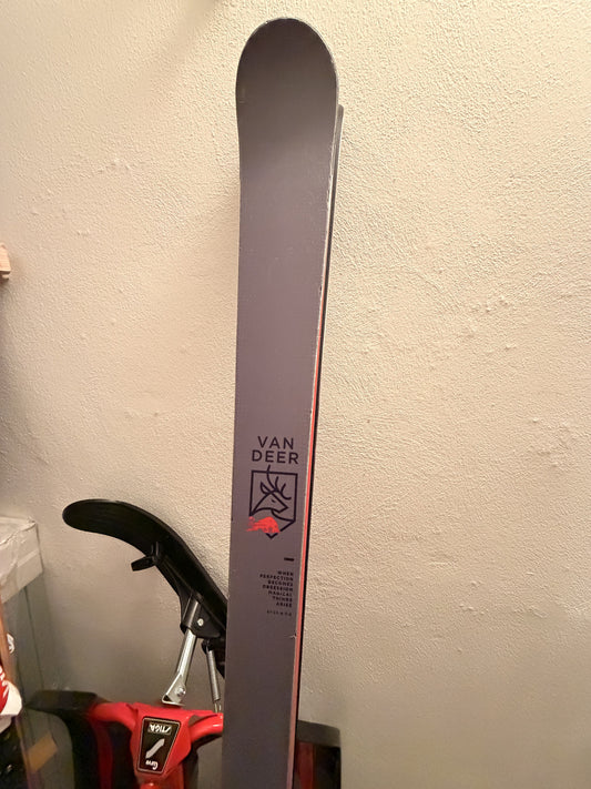 Sci VanDeer Pro 174cm r21 S usati