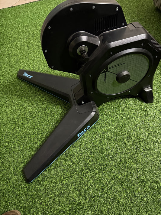 Rullo smart bici Tacx Flux 2 Smart usato