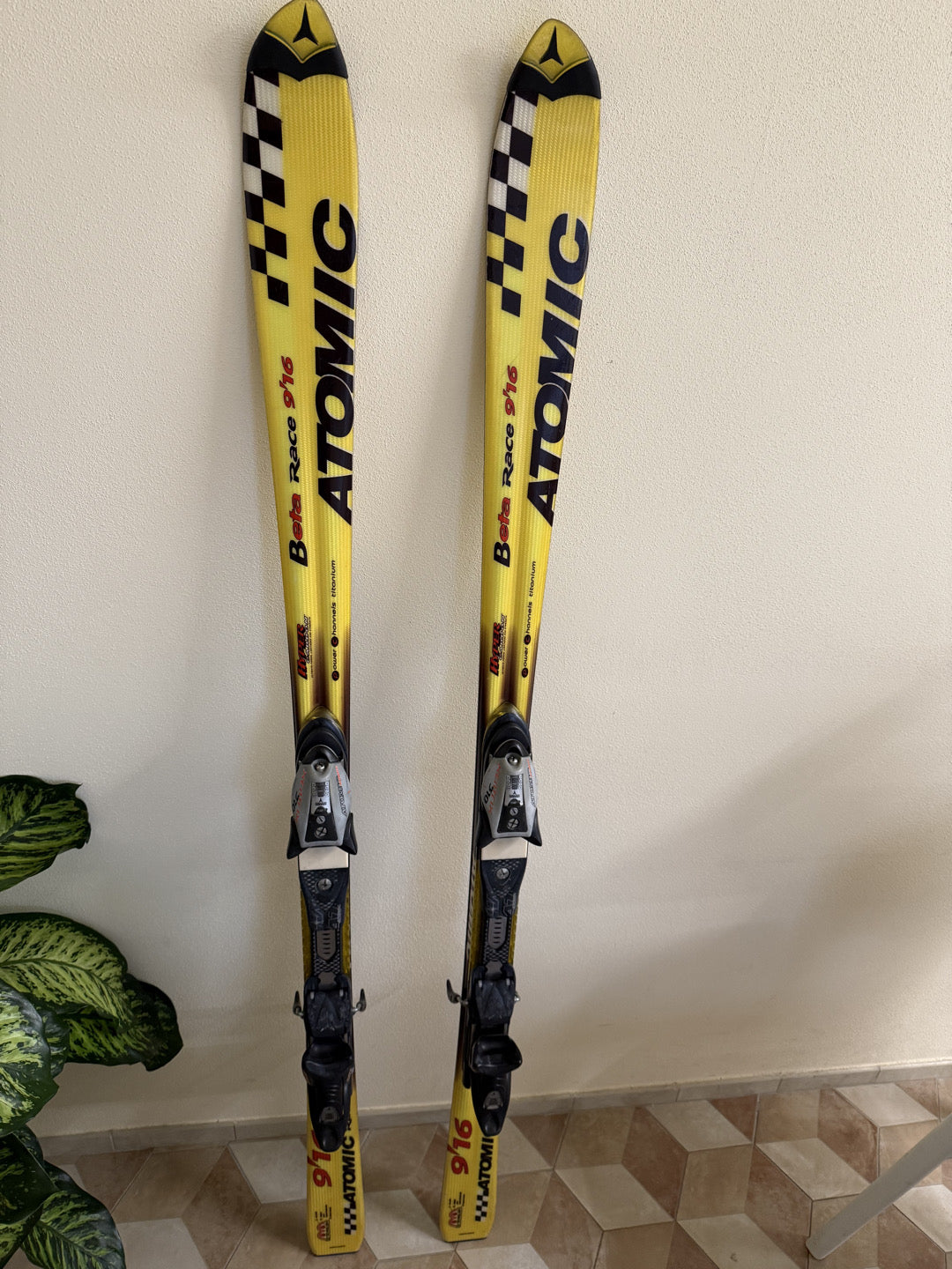 Sci Atomic 9.16 Beta Race 170cm usati