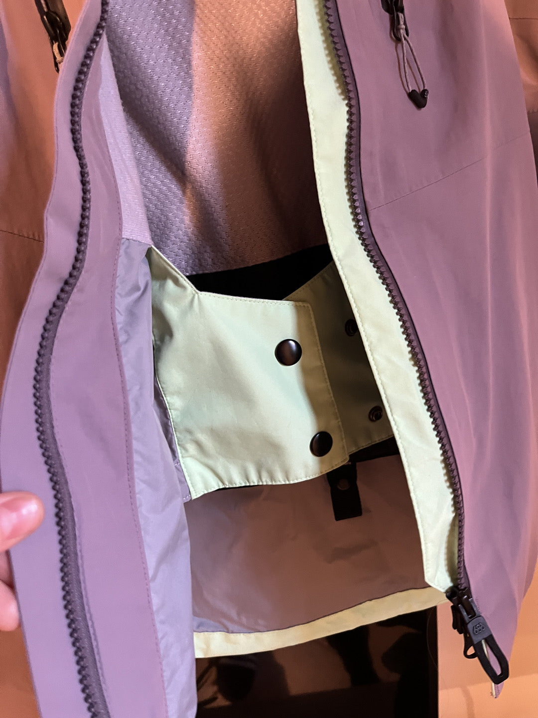 Giacca snowboard 686 Goretex tg L donna usata