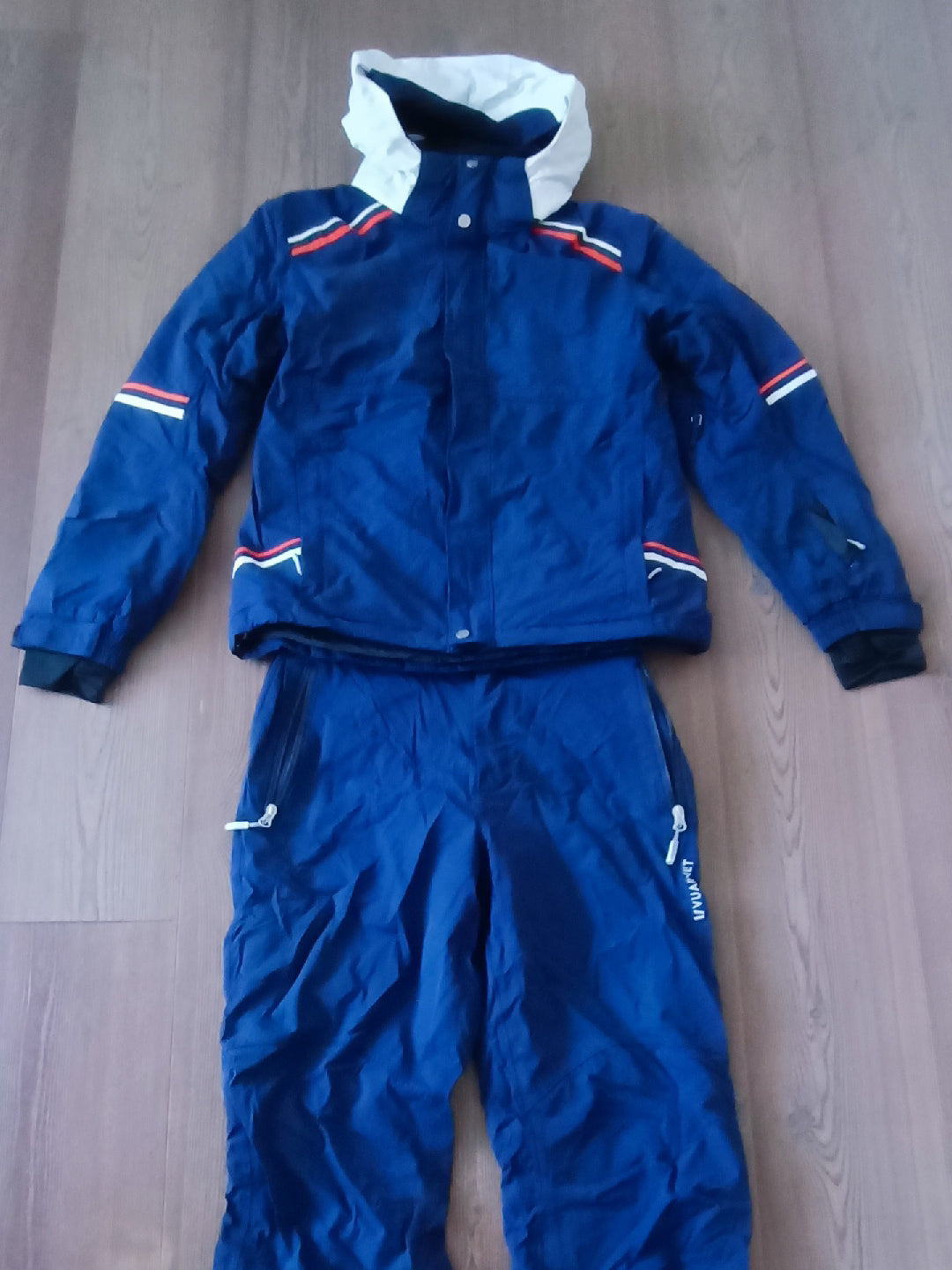 Completo sci Vuarnet tg. 50 usato