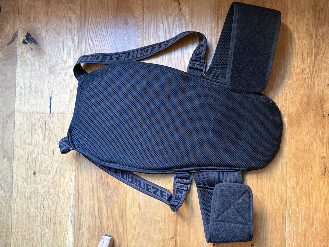 paraschiena Dainese tg M bambini/ragazzi usato poco