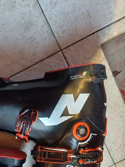 scarponi sci usati Nordica Dobermann 140 tg 42/43 con scarpetta stringata