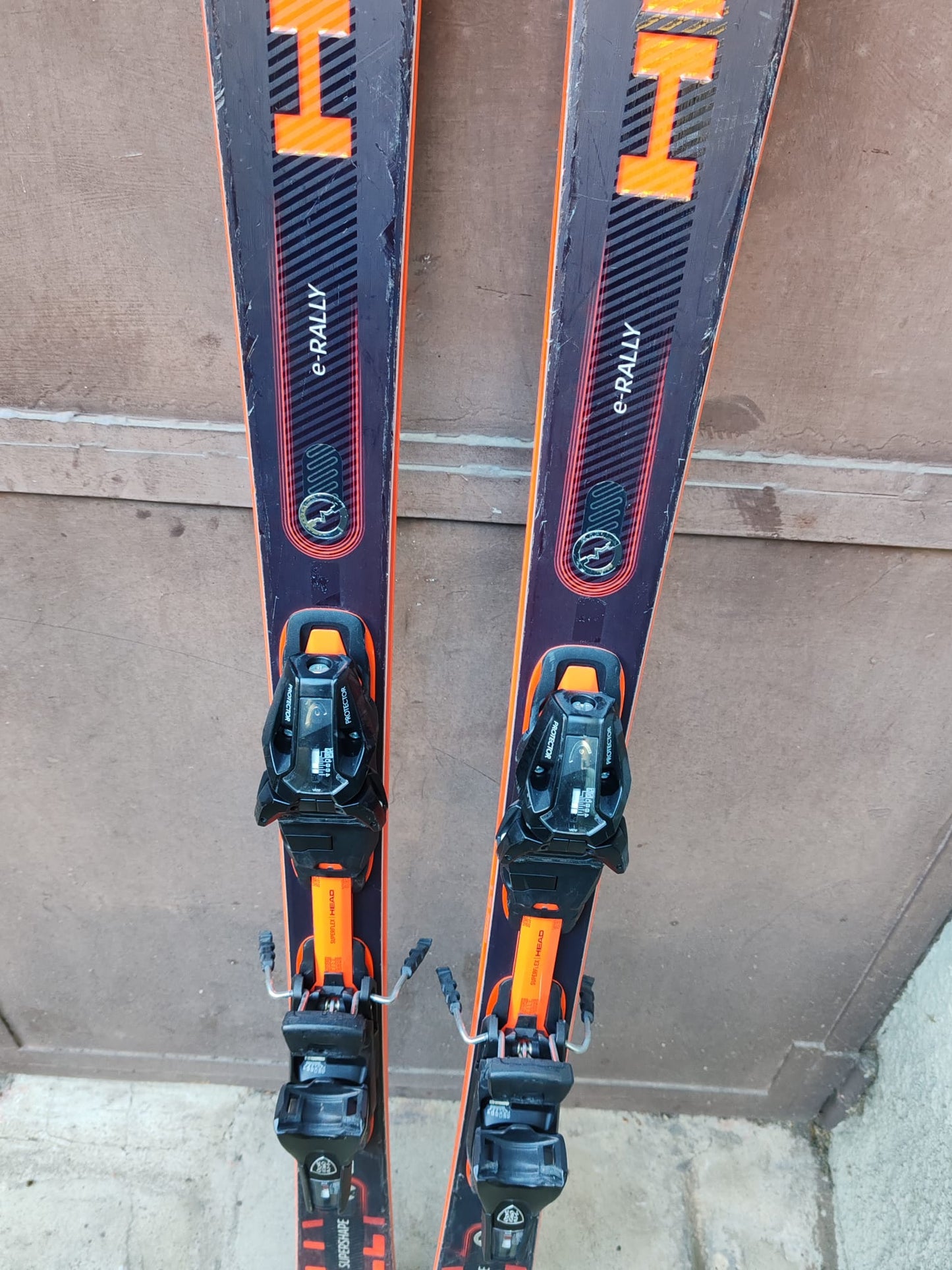 163cm Sci Head Supershape e-Rally 2024 usato