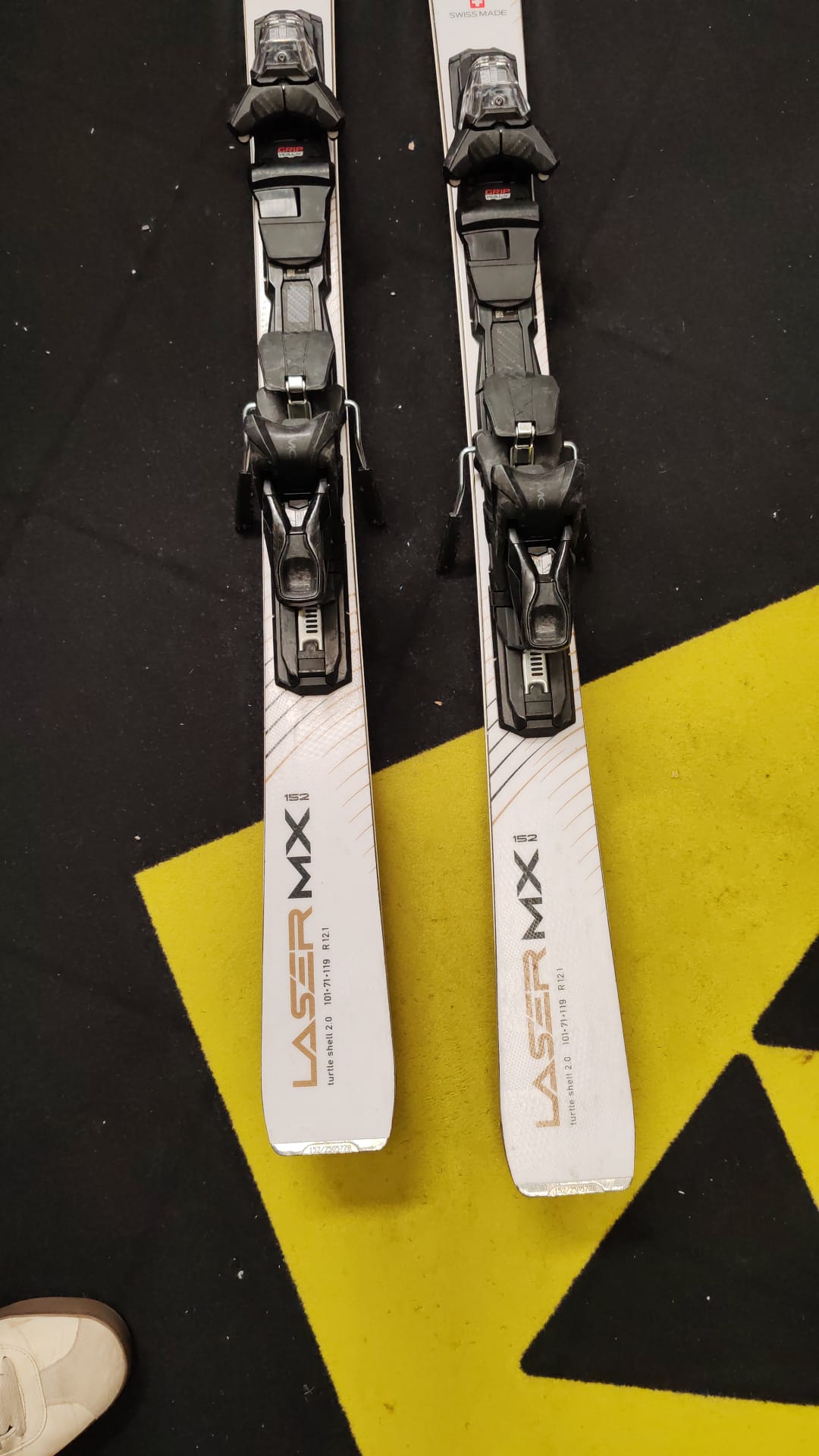 152cm STÖCKLI Laser MX 2025 usato