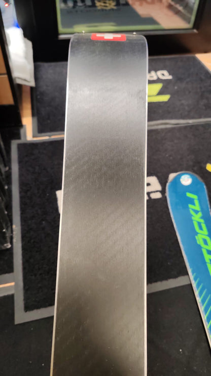 165cm STÖCKLI Laser SX SRT12 2025 usati