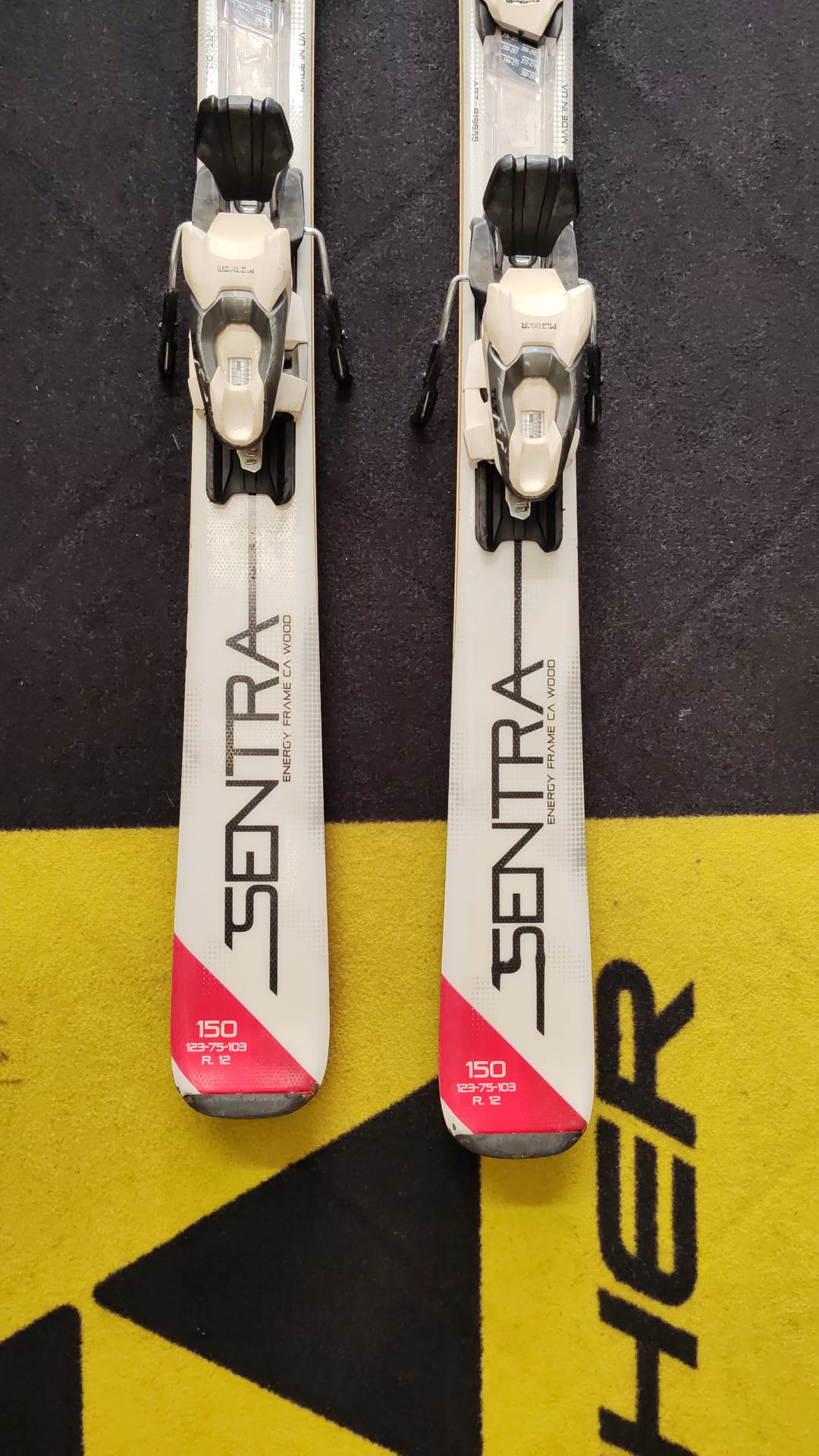 150cm Nordica Sentra S3 2019 sci usato