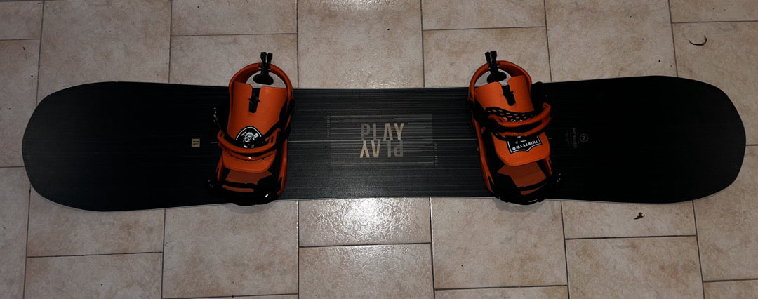 Tavola Snowboard Play Nidecker 2024 usata