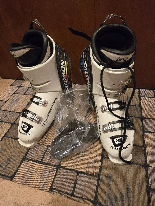 scarponi sci Salomon tg. 28.5 usati