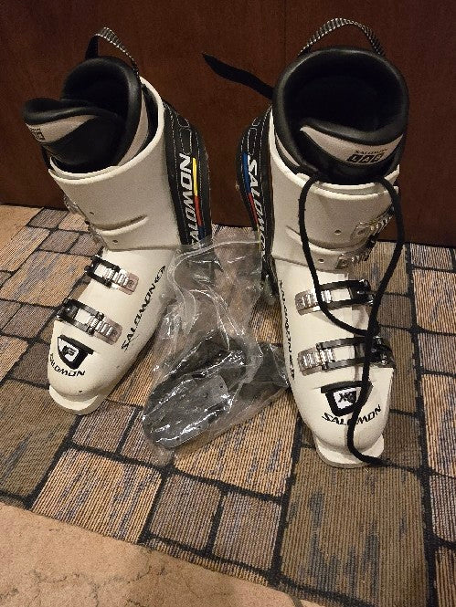 scarponi sci Salomon tg. 28.5 usati