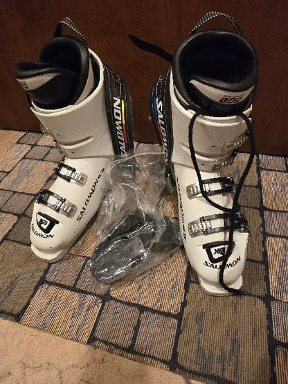 scarponi sci Salomon tg. 28.5 usati