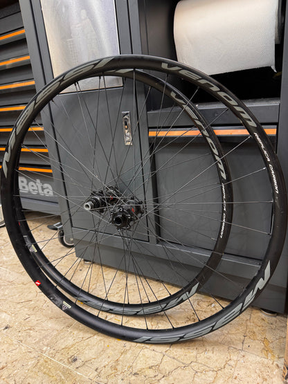 Cerchi bici da corsa Massi Venom Carbon 26 usato